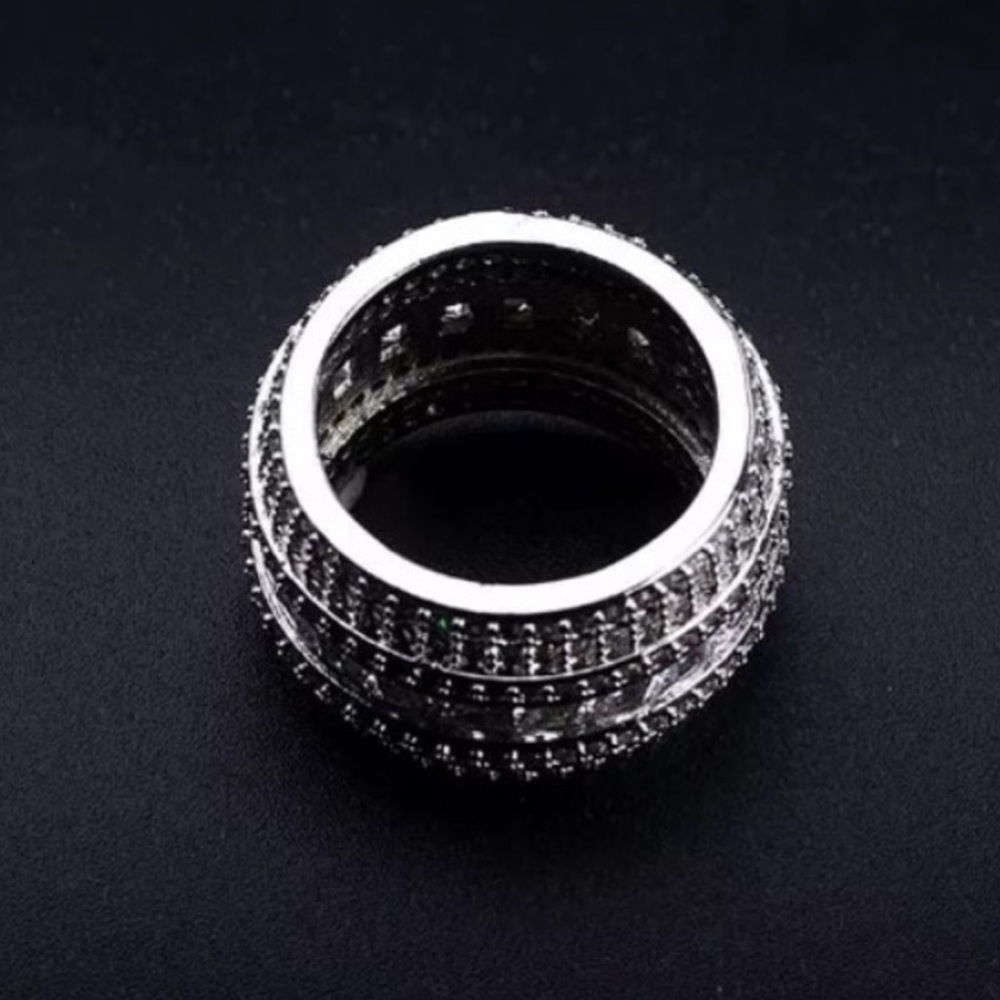 DIAMOND 925 STERLING SILVER BAND RING - Picture 5 of 5